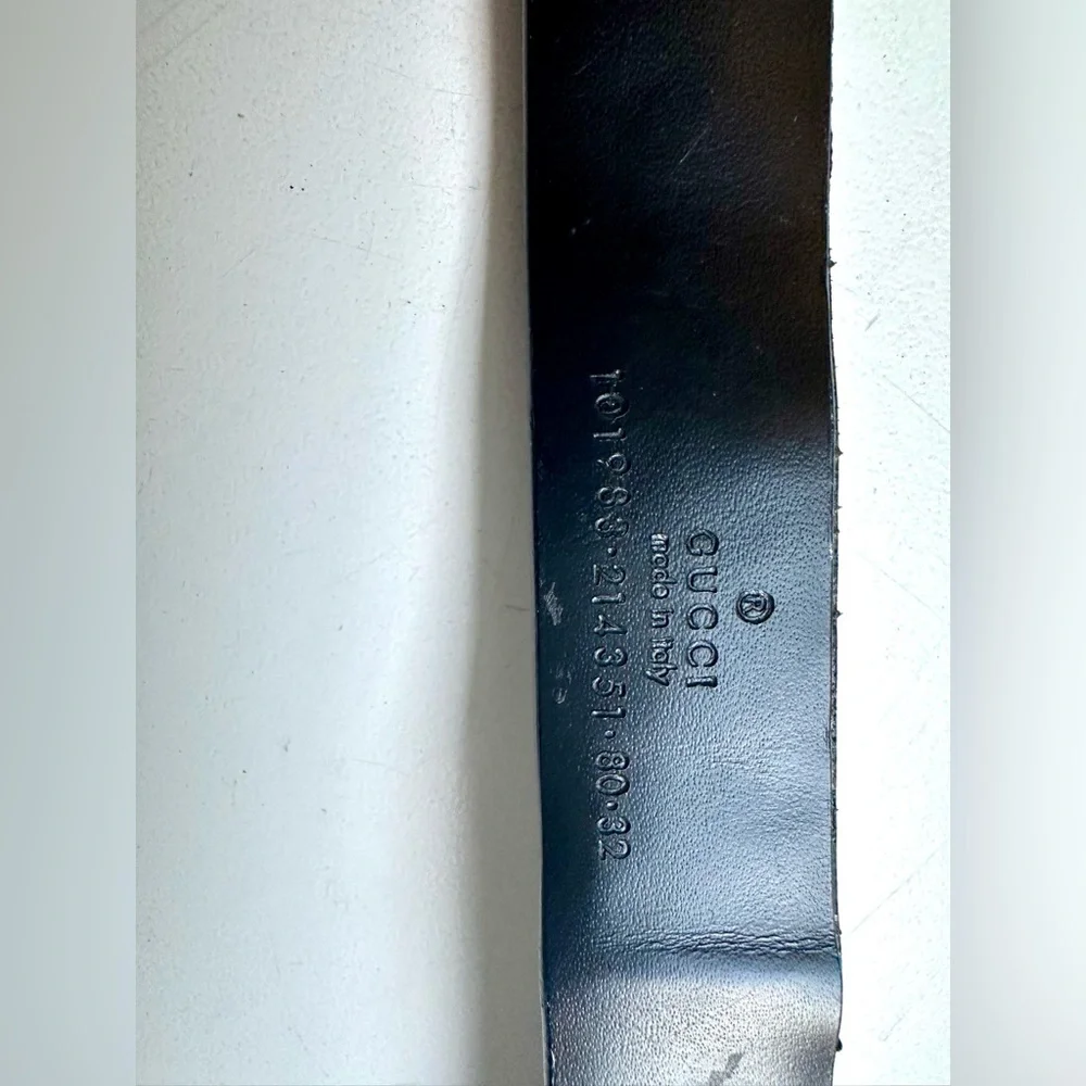 Gucci Black Leather Belt with Monochrome Hardware, damage